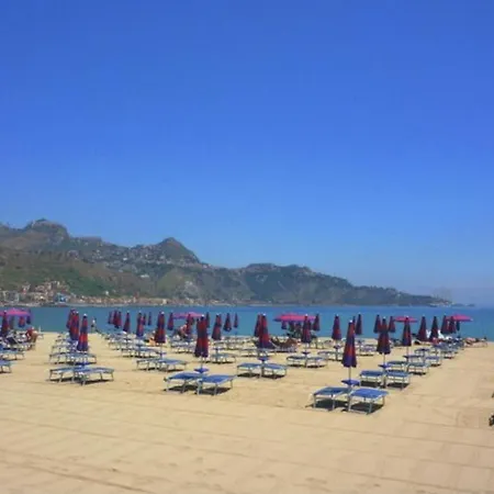 Casa Vicky Semesterbostad Giardini Naxos